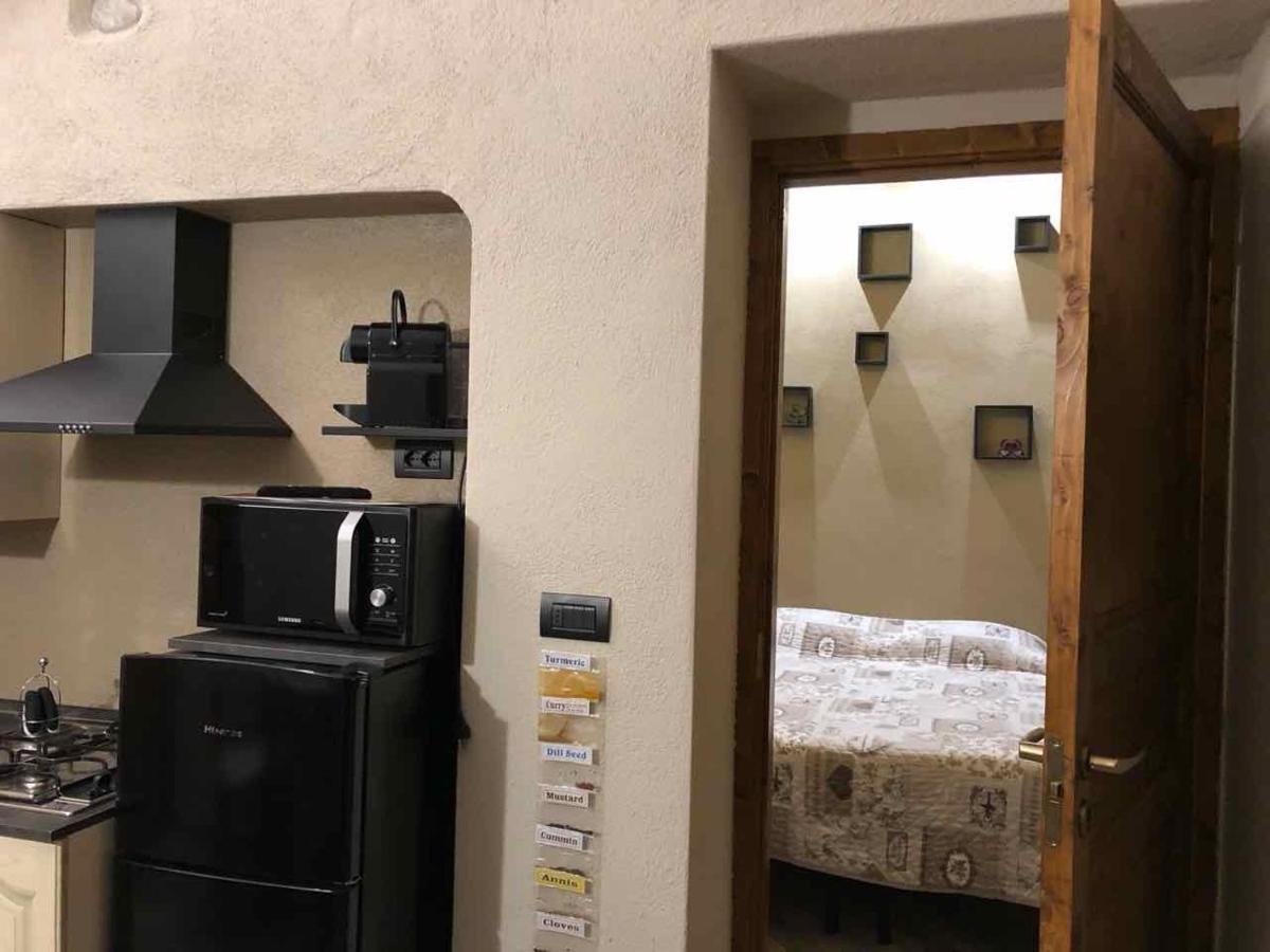 Lovely Apartments Barra Di Ferro Centro Storico 쿠네오 외부 사진