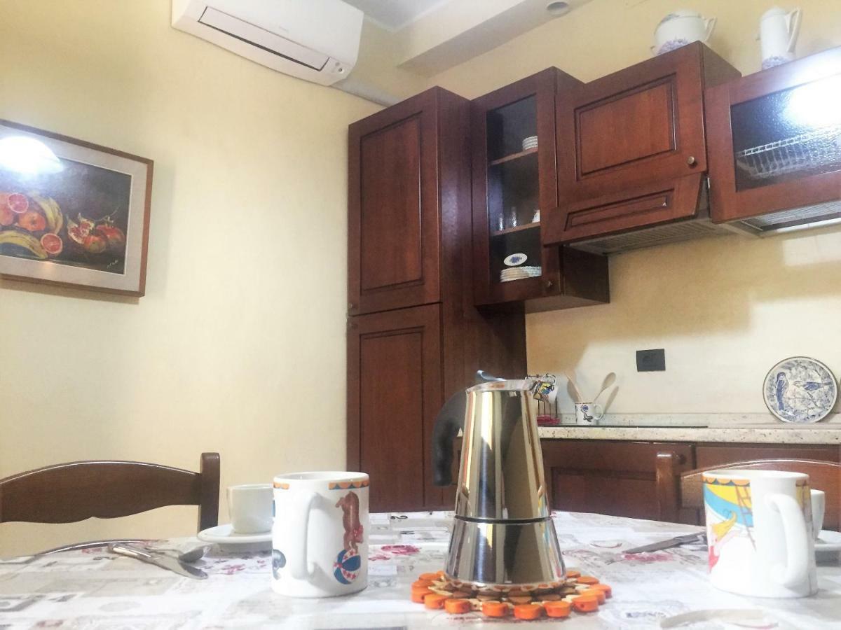 Lovely Apartments Barra Di Ferro Centro Storico 쿠네오 외부 사진